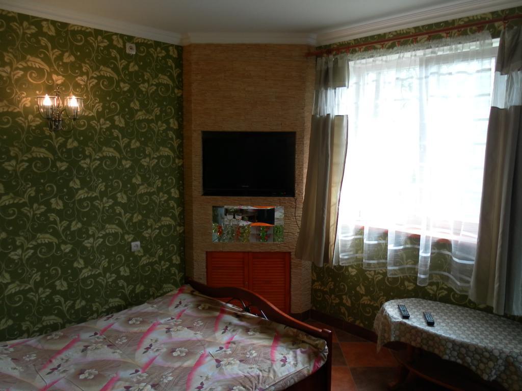 גומל Guest House Svoyaky חדר תמונה